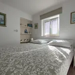 Apartment Mara Mala